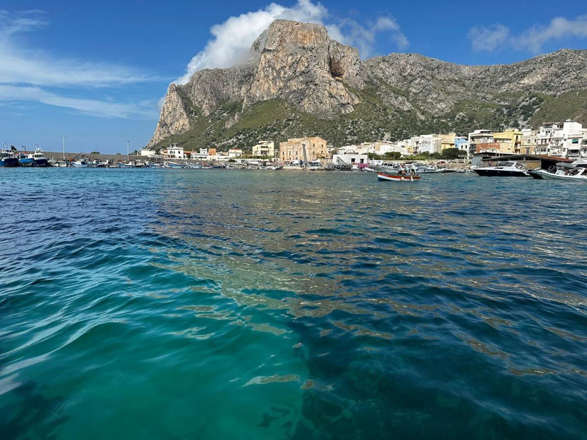Ferienwohnung Casa Vacanze La Rocca 2 Palermo Exterior foto