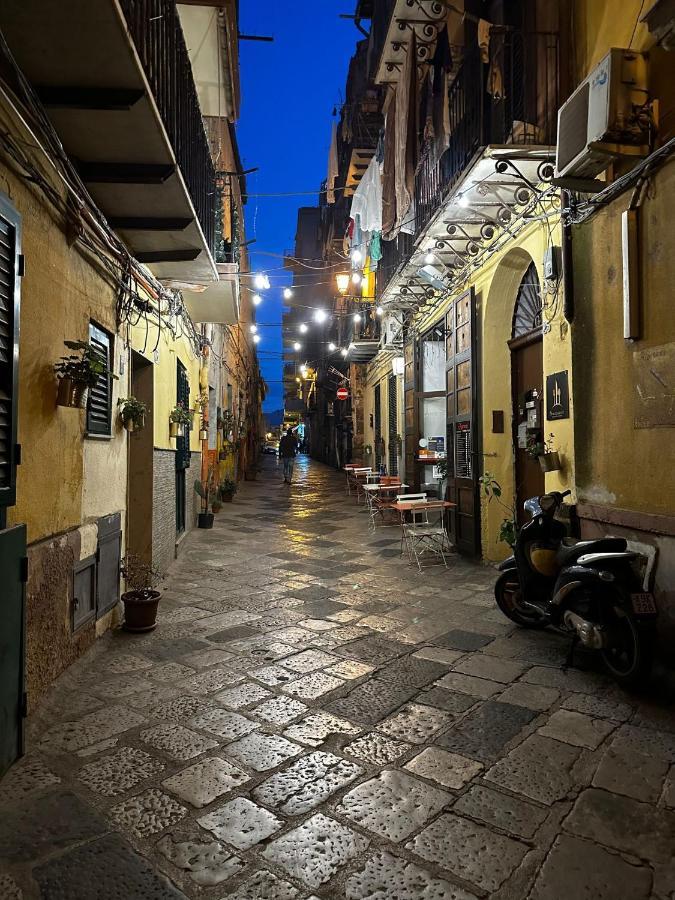 Ferienwohnung Casa Vacanze La Rocca 2 Palermo Exterior foto